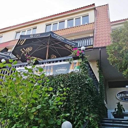 Gosciniec Skolimowka Restauracja I Pokoje Ze Sniadaniem Na Kaszubach Chmielno Esterno foto