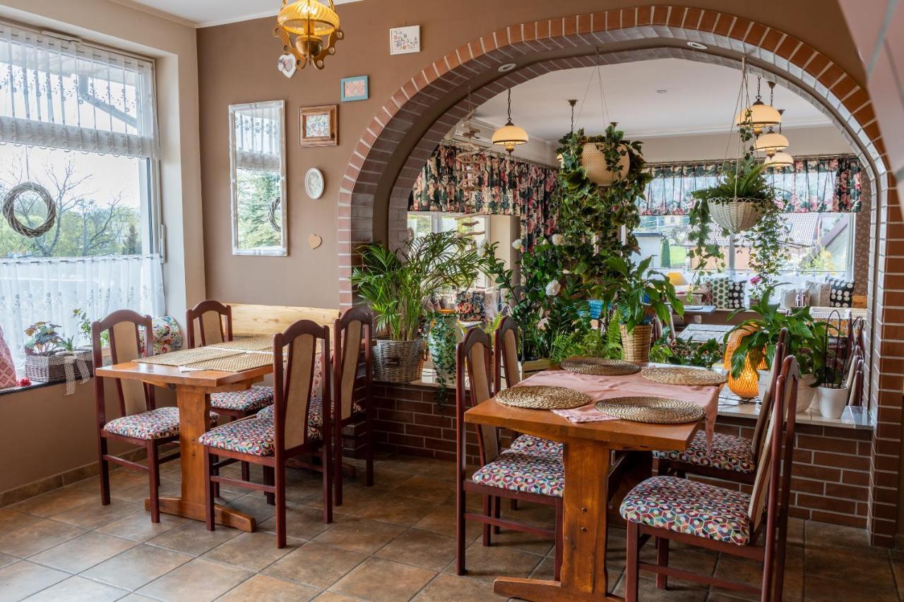 Gosciniec Skolimowka Restauracja I Pokoje Ze Sniadaniem Na Kaszubach Chmielno Esterno foto