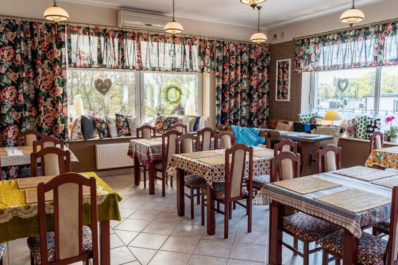 Gosciniec Skolimowka Restauracja I Pokoje Ze Sniadaniem Na Kaszubach Chmielno Esterno foto